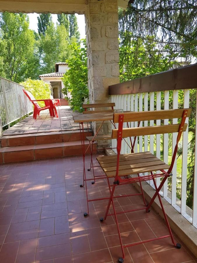 Hotel Le Moulin De Cesar Vaison-la-Romaine Exterior foto